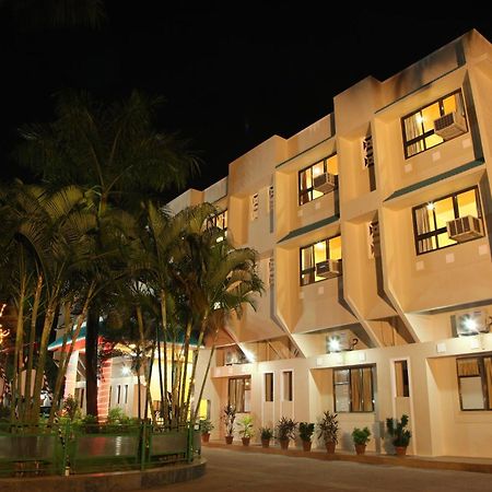 Hotel Ravikiran Alibaug Alībāg Exterior foto